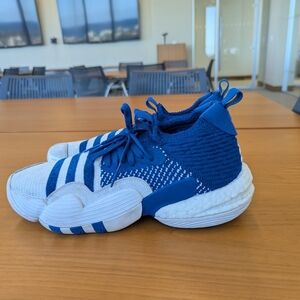 Adidas Trae Young 2